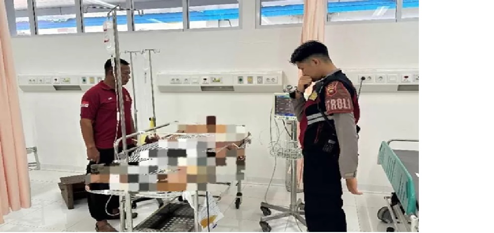 Terduga pelaku pembunuhan di kecamatan Bunut Hulu Kabupaten Kapuas Hulu akhirnya meninggal dunia setelah diamuk massa pada Selasa (18/2). (ISTIMEWA)