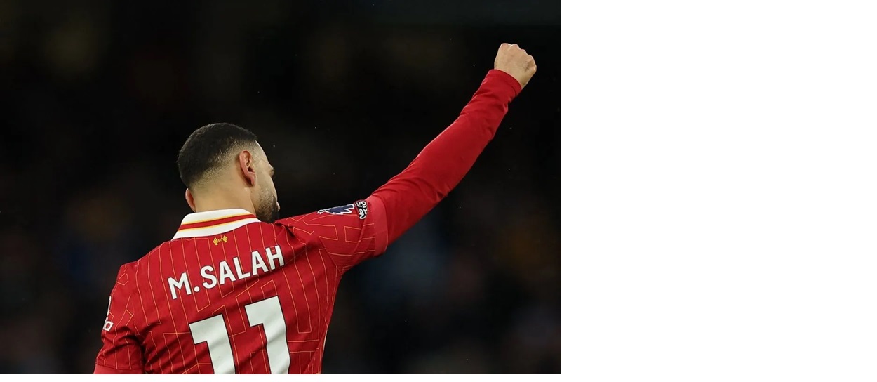 Penyerang Liverpool Mohamed Salah merayakan golnya ke gawang Manchester City dalam lanjutan Liga Inggris di Stadion Etihad, Manchester, Inggris, Minggu (23/2/2025). (X/@premierleague)