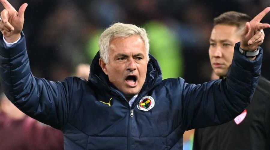 Jose Mourinho, mulutnya tajam.