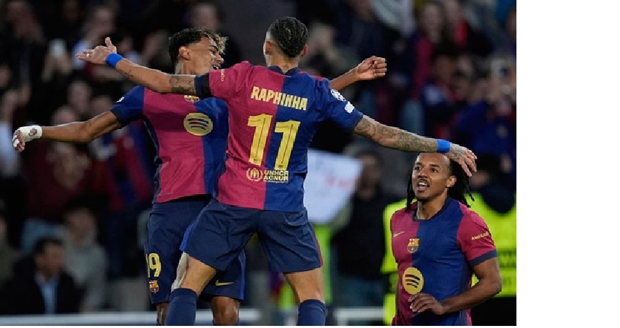 Yamal dan Raphinha selebrasi.