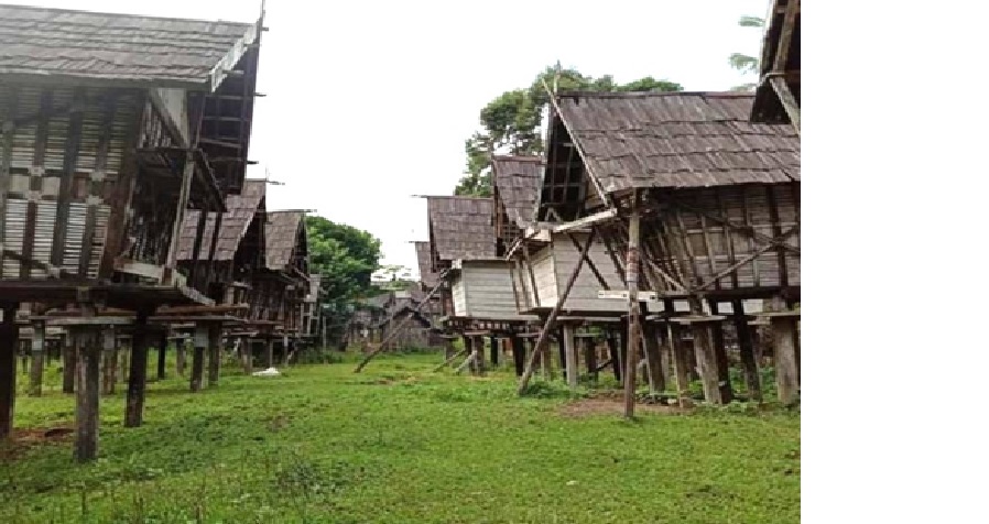 TRADISIONAL: Lumbung padi di Desa Kina, Kecamatan Batang Kawa, Kabupaten Lamandau.