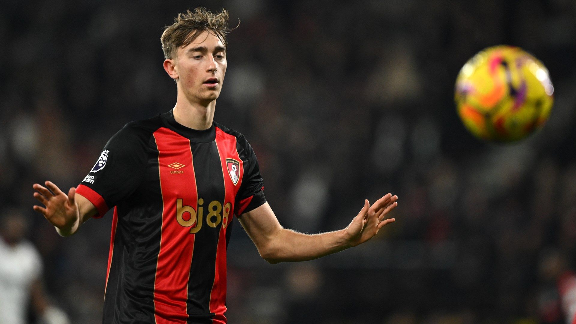 Dean Huijsen (Bournemouth) yang pantas menggantikan Virgil.