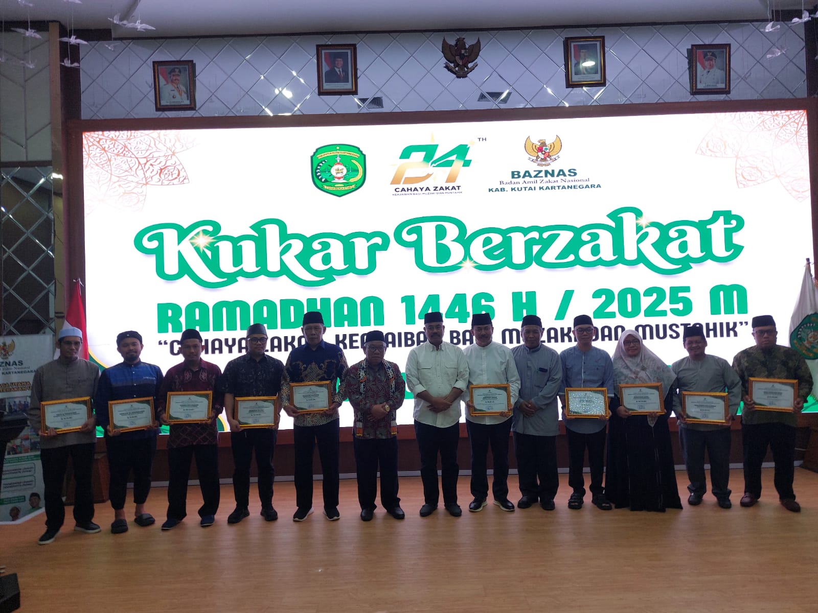 Kegiatan Kukar Berzakat di Pendopo Wakil Bupati yang dihadiri langsung oleh Bupati Edi Damansyah (Elmo/Prokal.co)