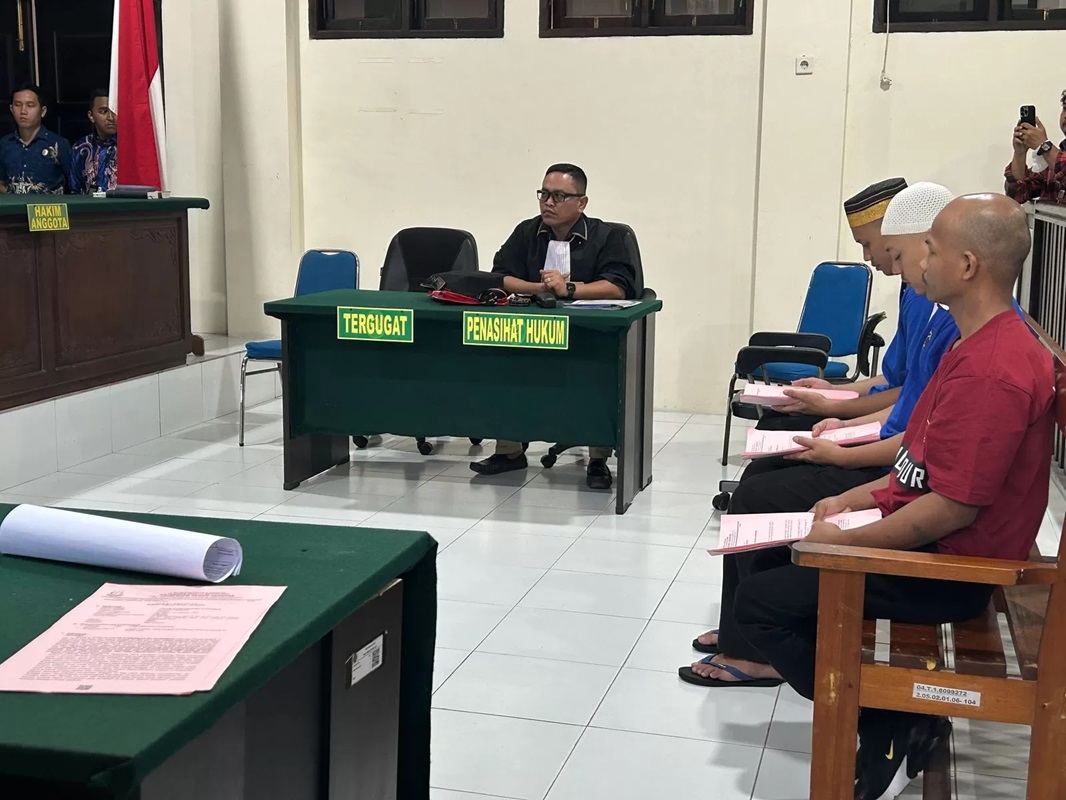 SIDANG : Perkara sabu 74 kg yang masih bersidang di PN Tarakan. ELIAZAR/RADAR TARAKAN