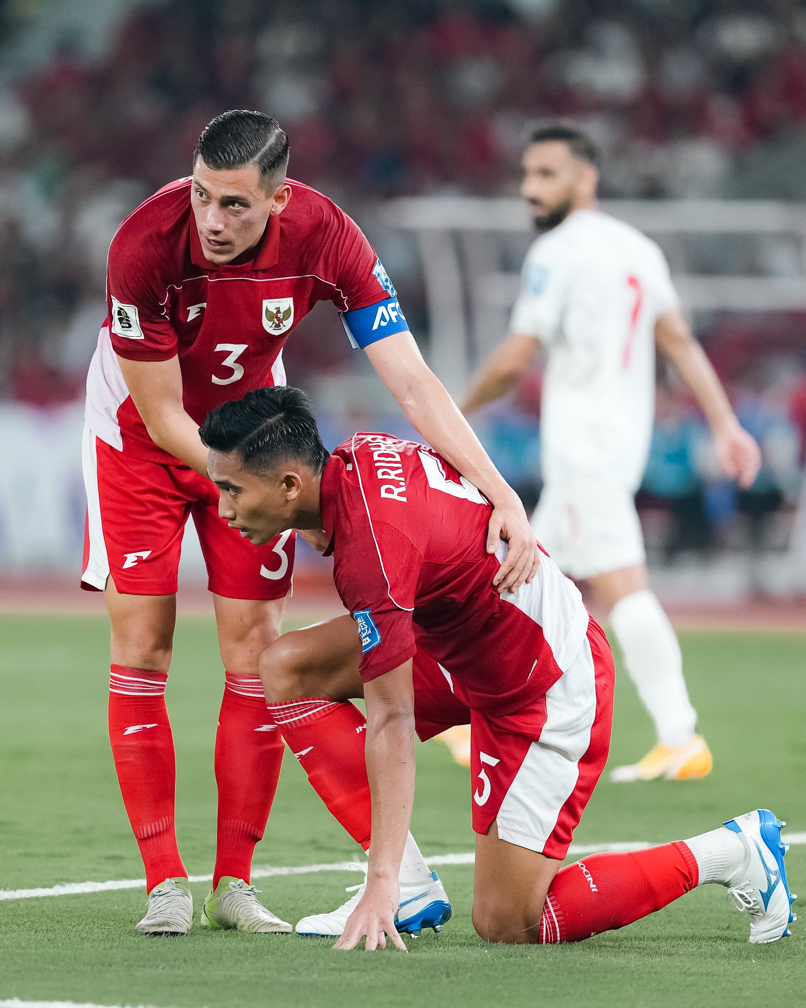 Rizky Ridho dan Jay Idzes, tembok kukuh Timnas Indonesia.