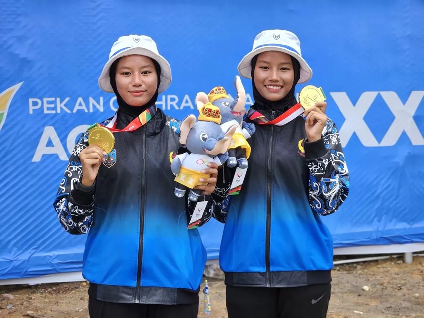 DIPULANGKAN: Atlet Panahan Kabupaten Malinau, Dzakira dan Dzakiyah.