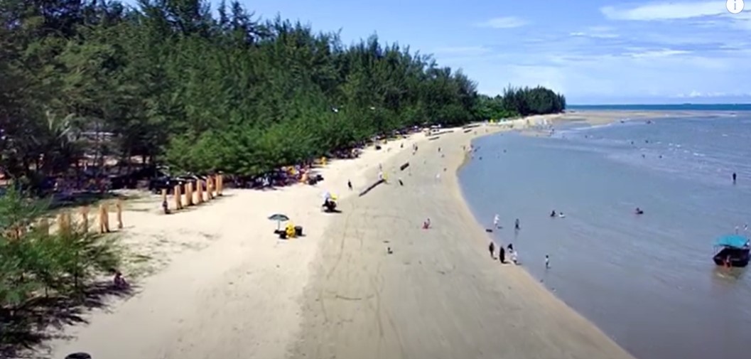 Pantai Lamaru Balikpapan.