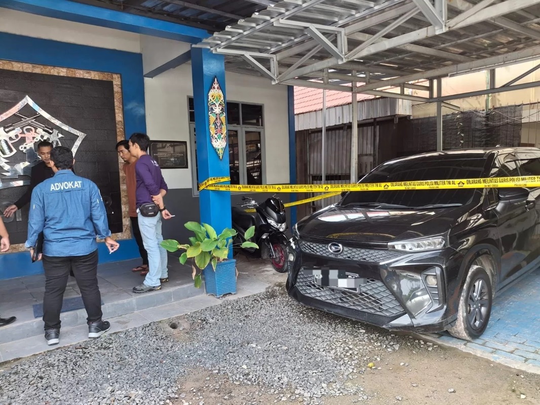 Denpomal Banjarmasin mengamankan mobil yang digunakan terduga pelaku membuang jasad Juwita di kawasan Gunung Kupang.(Foto:M Oscar Fraby/Radar Banjarmasin)