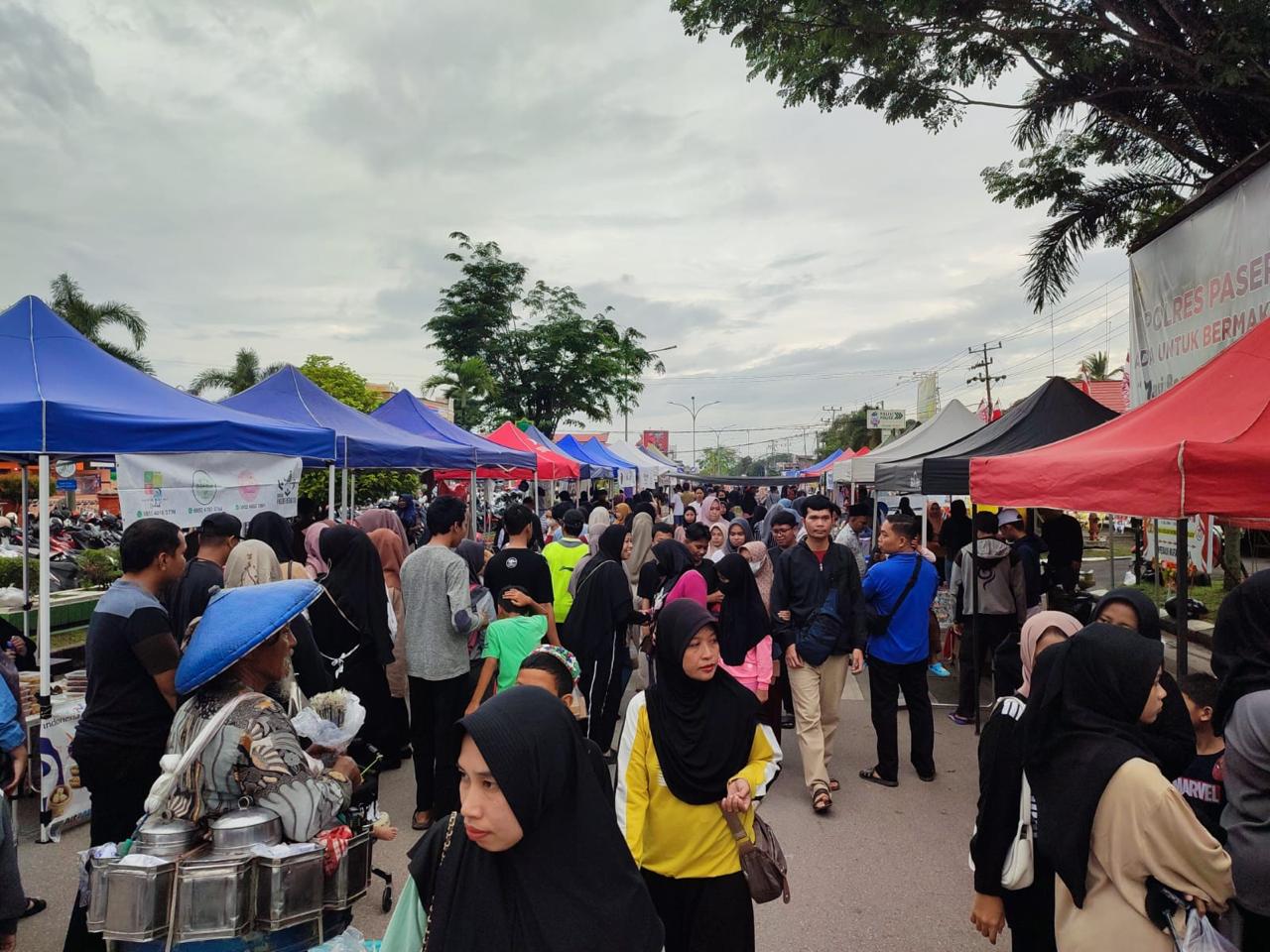 PERTIMBANGAN: Lokasi CFD akan dipindahkan ke kawasan Stadion Sadurengas Tapis.