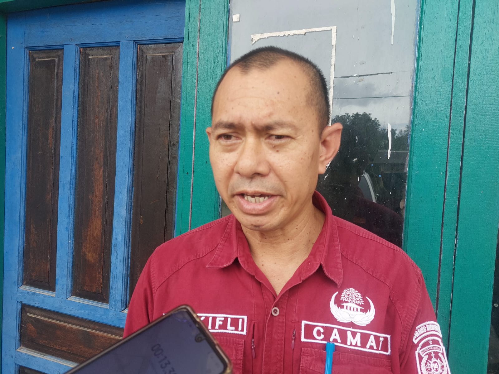 Camat Kota Bangun Darat, Julkifli (Elmo/Prokal.co)