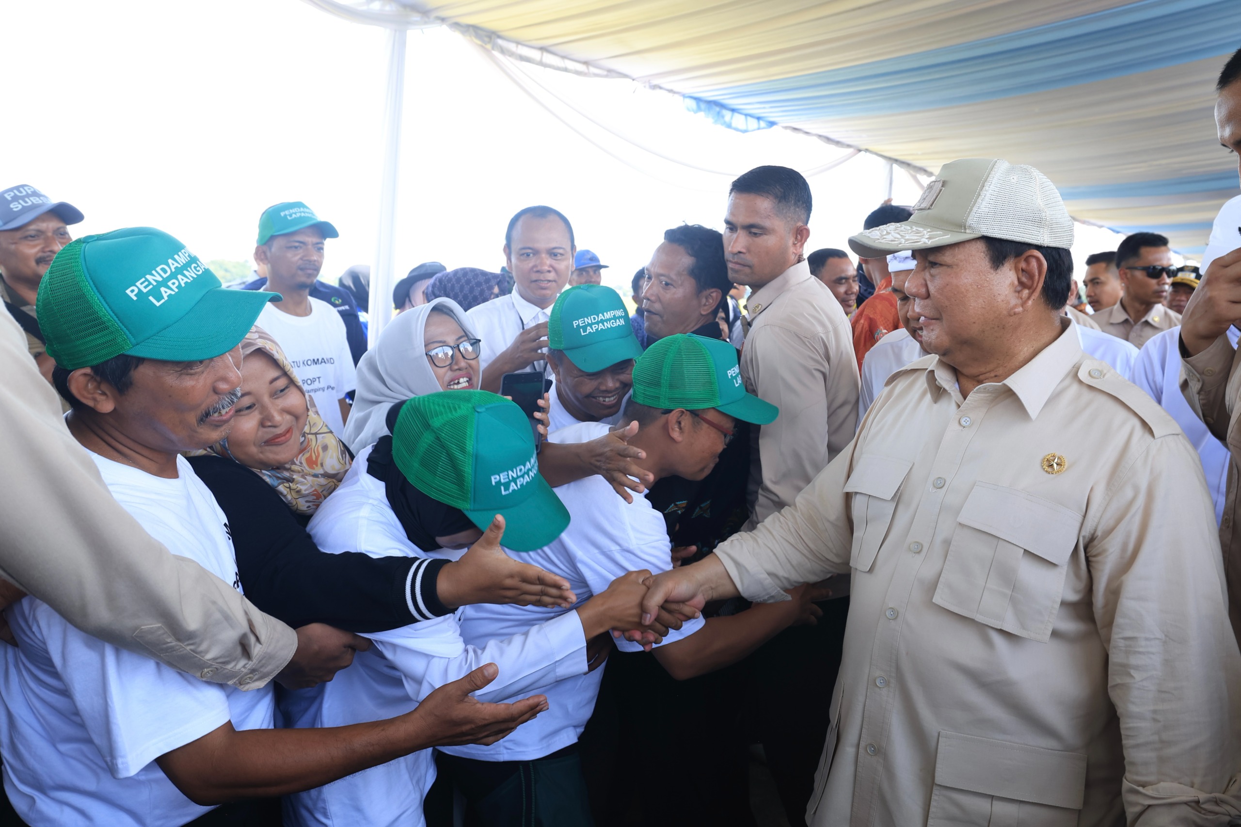 Prabowo dan petani.