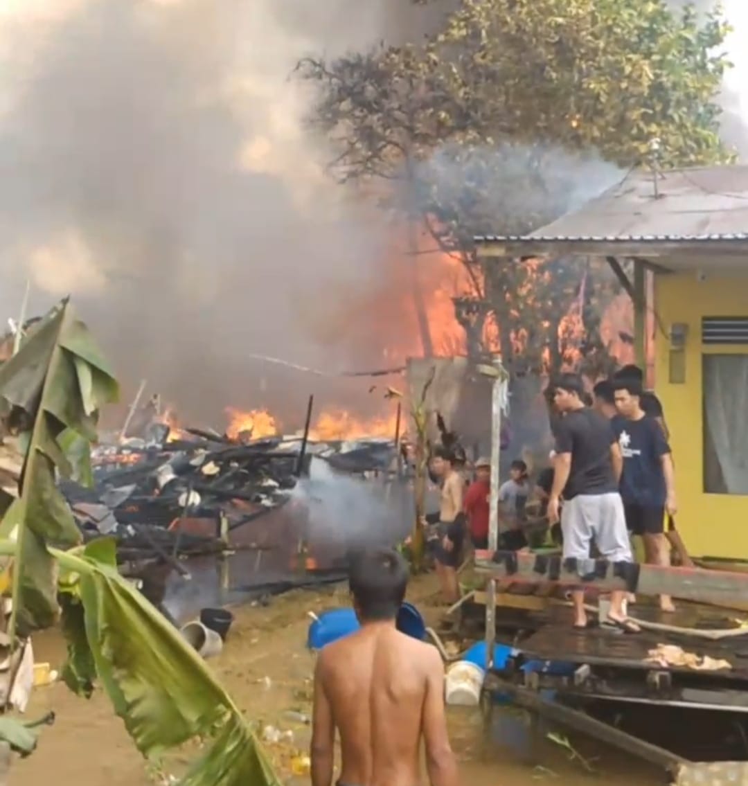 Kebakaran di Palaran.