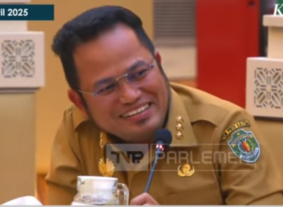 Gubernur Kaltim Rudi Masud saat rapat bersama DPR RI dan beberapa gubernur.