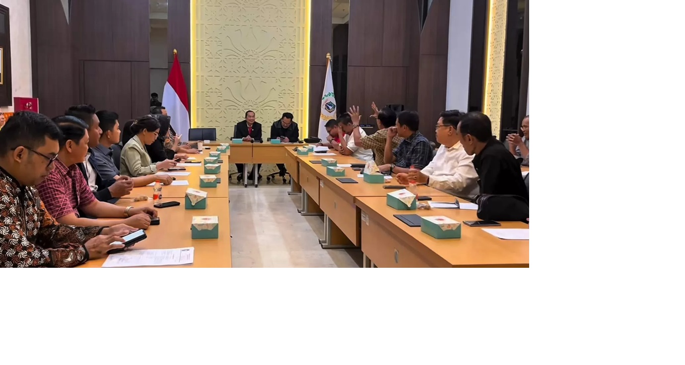 Dipimpin Ketua DPRD Kaltim, sejumlah Anggota DPRD Kaltim melakukan kunjungan kerja ke DPRD DKI Jakarta.