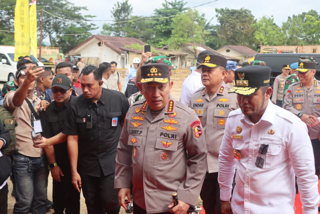 Kepala Kepolisian Negara Republik Indonesia, Jenderal Polisi Drs. Listyo Sigit Prabowo.