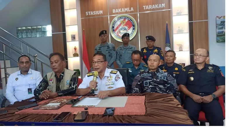 Konferensi pers oleh Bakamla.