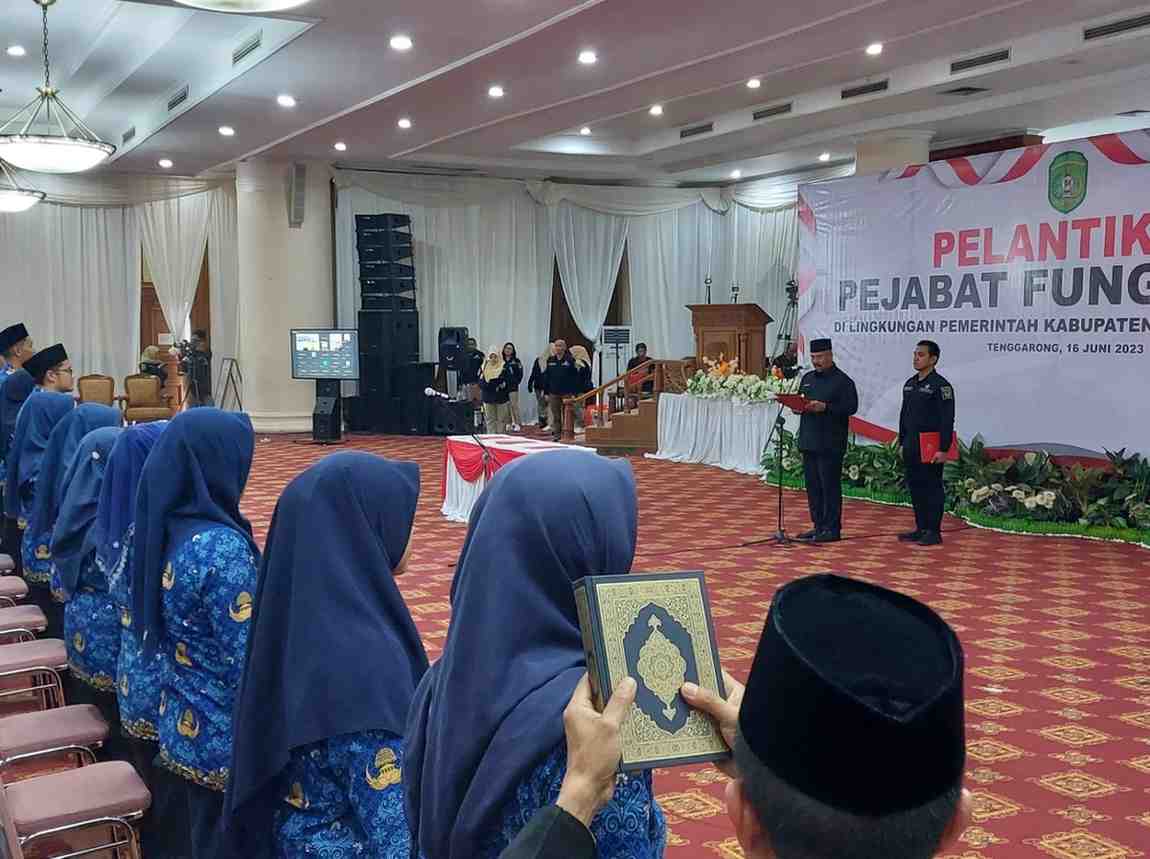 Pelantikan PPPK tahun 2023 lalu yang dilakukan Bupati Kukar Edi Damansyah (Dok. Prokal.co)