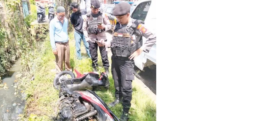 Personel Beat 110 menemukan sepeda motor tak bertuan di dalam parit Jalan KH Samanhudi, Kelurahan Sungai Pinang Dalam, Kecamatan Sungai Pinang.