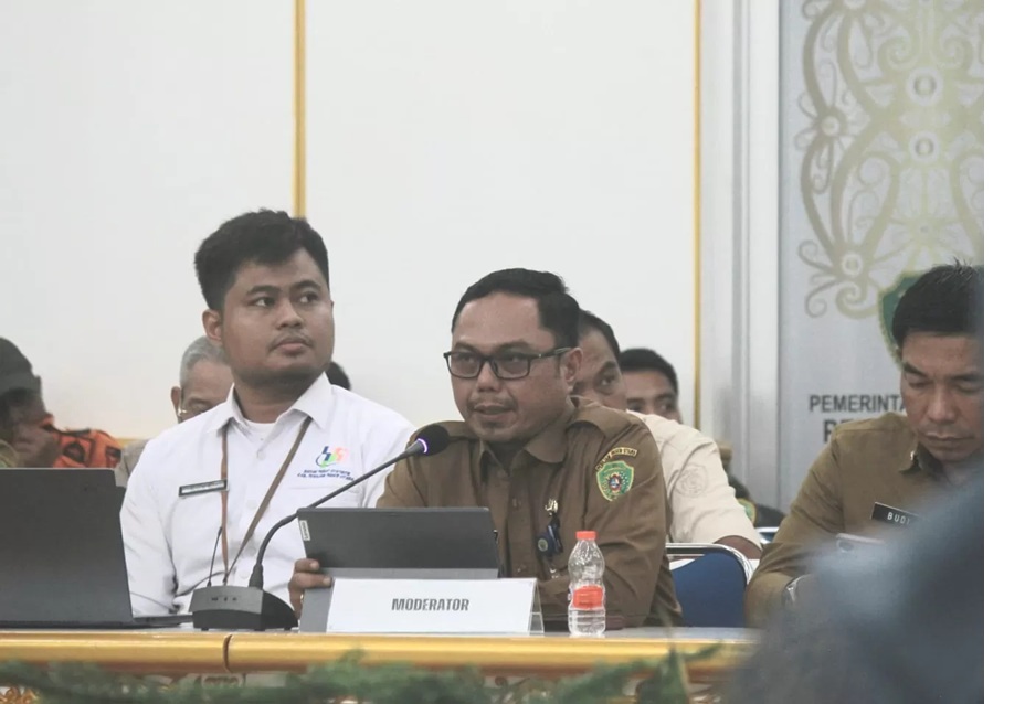 Sekretaris Bapelitbang, Ade Rianto Embongbulan.