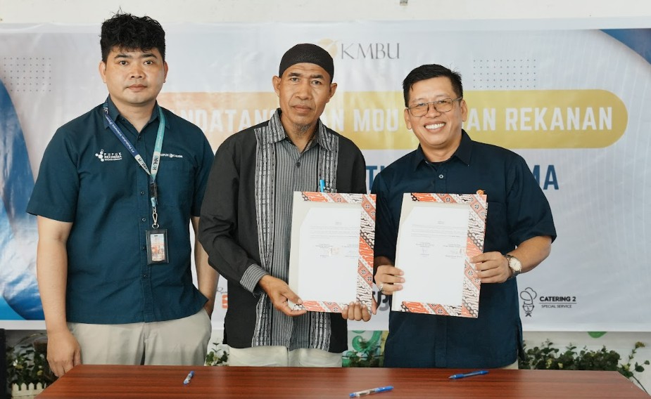 Kelompok tani Qoryah Mubarokah binaan PT Pupuk Kalimantan Timur (Pupuk Kaltim), tandatangani kesepakatan kerjasama dengan PT Kaltim Multi Boga Utama (KMBU).