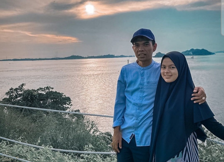 KARUNIA: Profil Fatimah Az Zahrah. istri kedua Ustaz Abdul Somad yang baru saja dikaruniai putra.