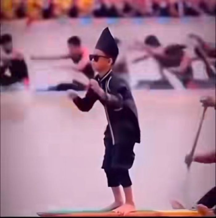 Bocah yang viral dalam Pacu Jalur.