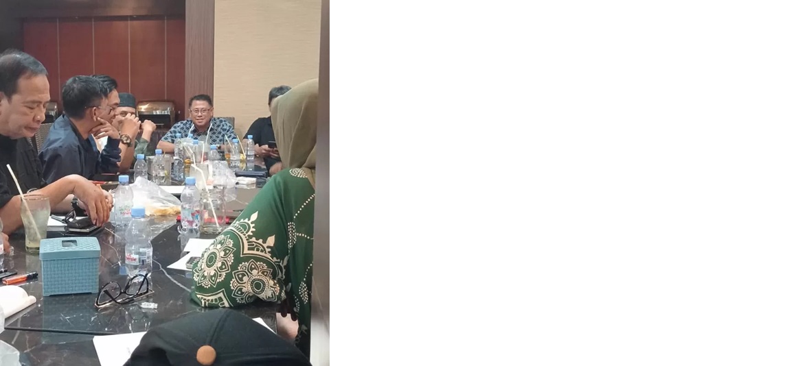 Persiapan rapat evaluasi dan pemantapan teknis yang digelar pada Kamis (3/6/2025) malam di Ruang Meeting Lantai 2 Pik Cafe Borneo, Balikpapan Baru.