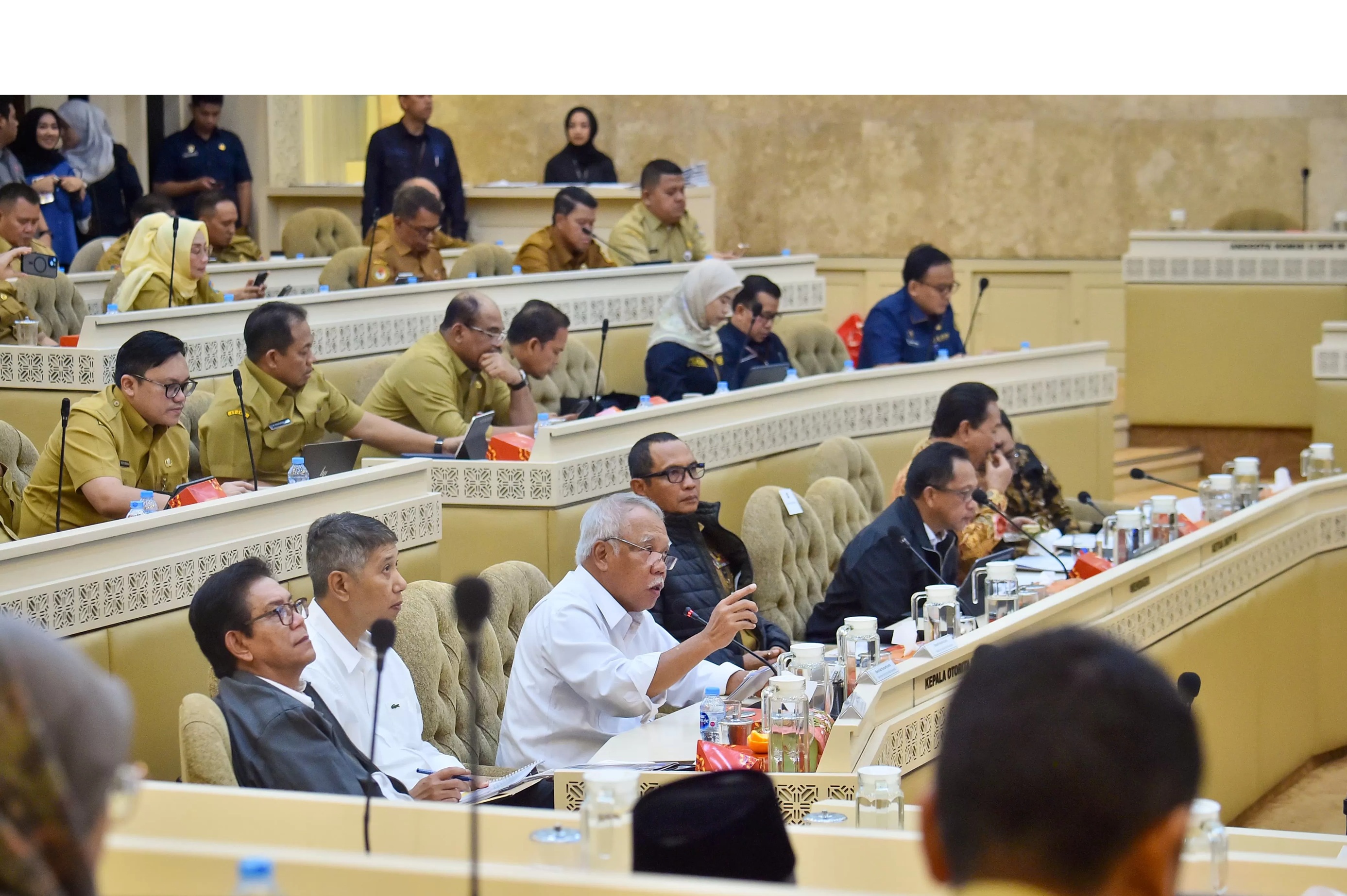 Rapat Kerja dan Rapat Dengar Pendapat (RDP) Komisi II DPR RI bersama Otorita IKN