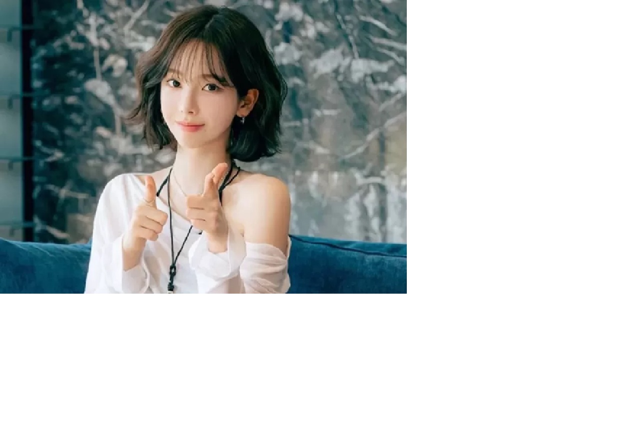 Karina aespa kembali klarifikasi perihal kontroversi politiknya. ( X @aespa_official)