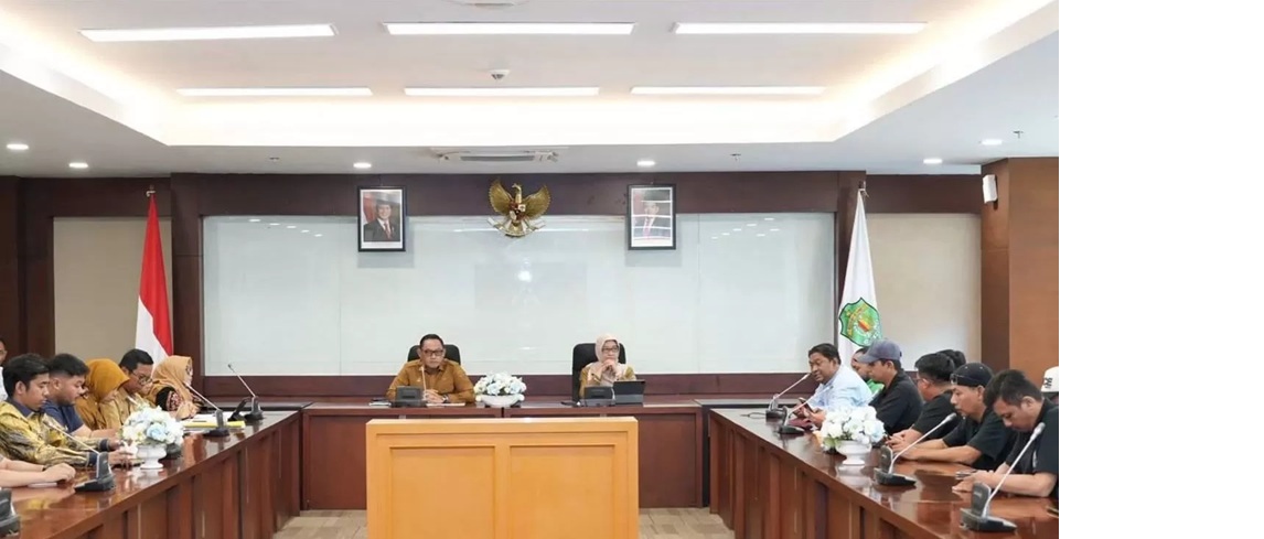 Seno Aji pertegas agar aplikator ojek online mengikuti aturan yang telah ditetapkan Pemprov Kaltim.