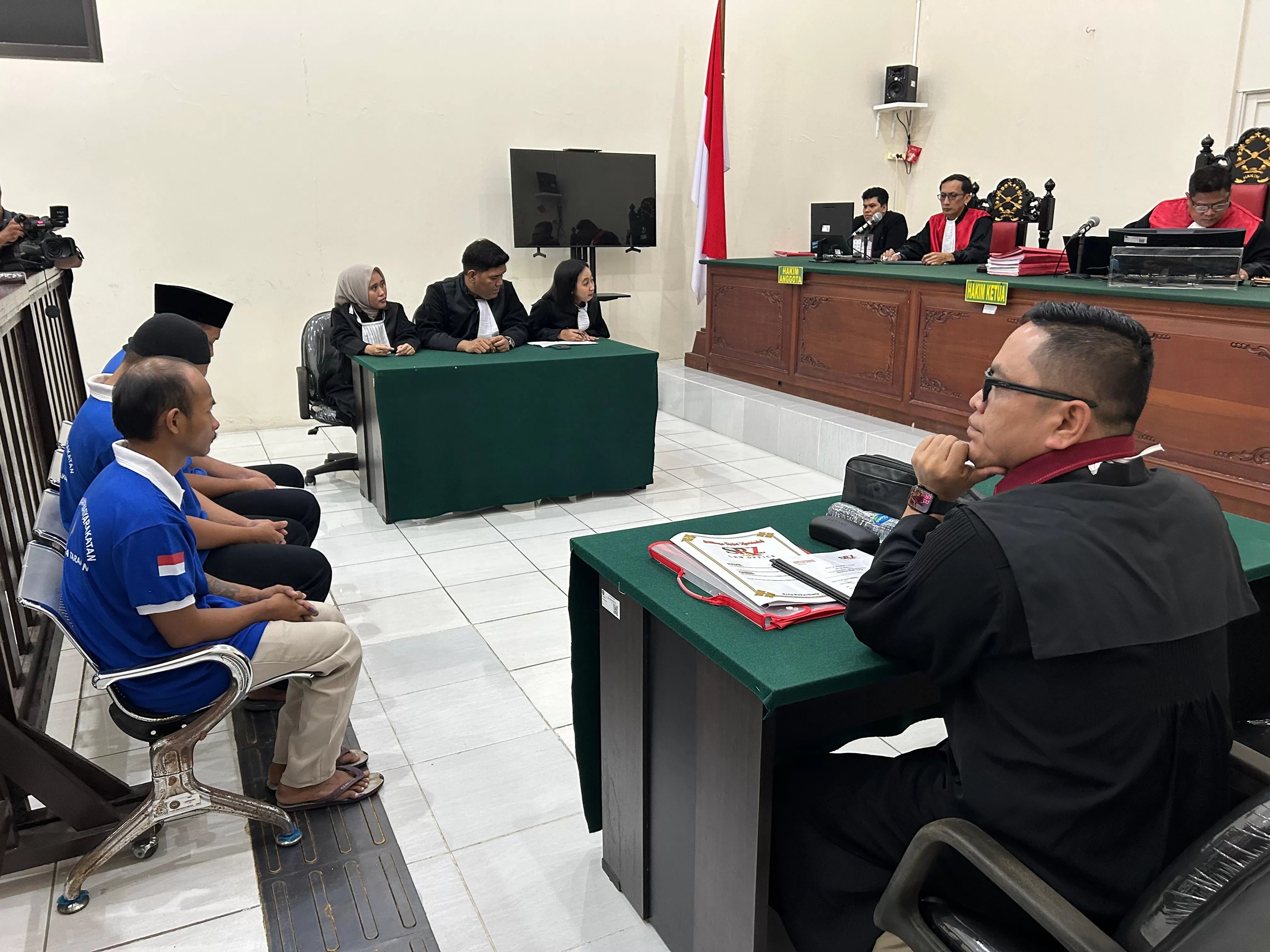 PEMBELAAN: Sidang dengan agenda pembelaan perkara narkotika jenis sabu 74 kg yang berlangsung di PN Tarakan.