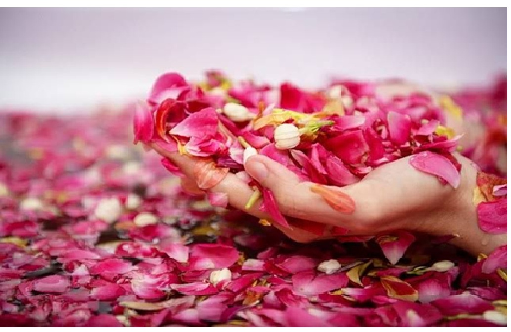 Ilustrasi mandi kembang.