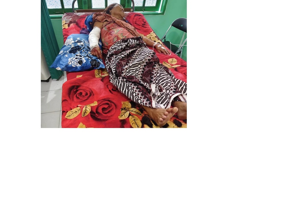 Korban dirawat di rumah sakit.