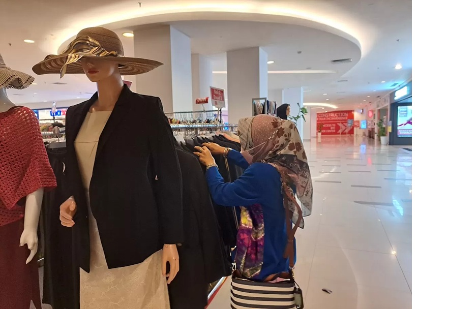 Fenomena Rojali dan Rohana, apakah sebagai dampak penurunan daya beli masyarakat di Pusat Perbelanjaan. (Kurniawan)