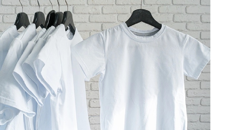 Ilustrasi baju berwarna putih.