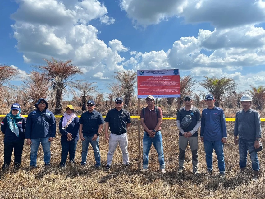 DISEGEL: Kementerian Lingkungan Hidup menindak tegas PT Sentosa Swadaya Mineral atas kebakaran lahan di wilayah konsesinya yang berada di Kabupaten Banjar. (Foto: KLH untuk Radar Banjarmasin)