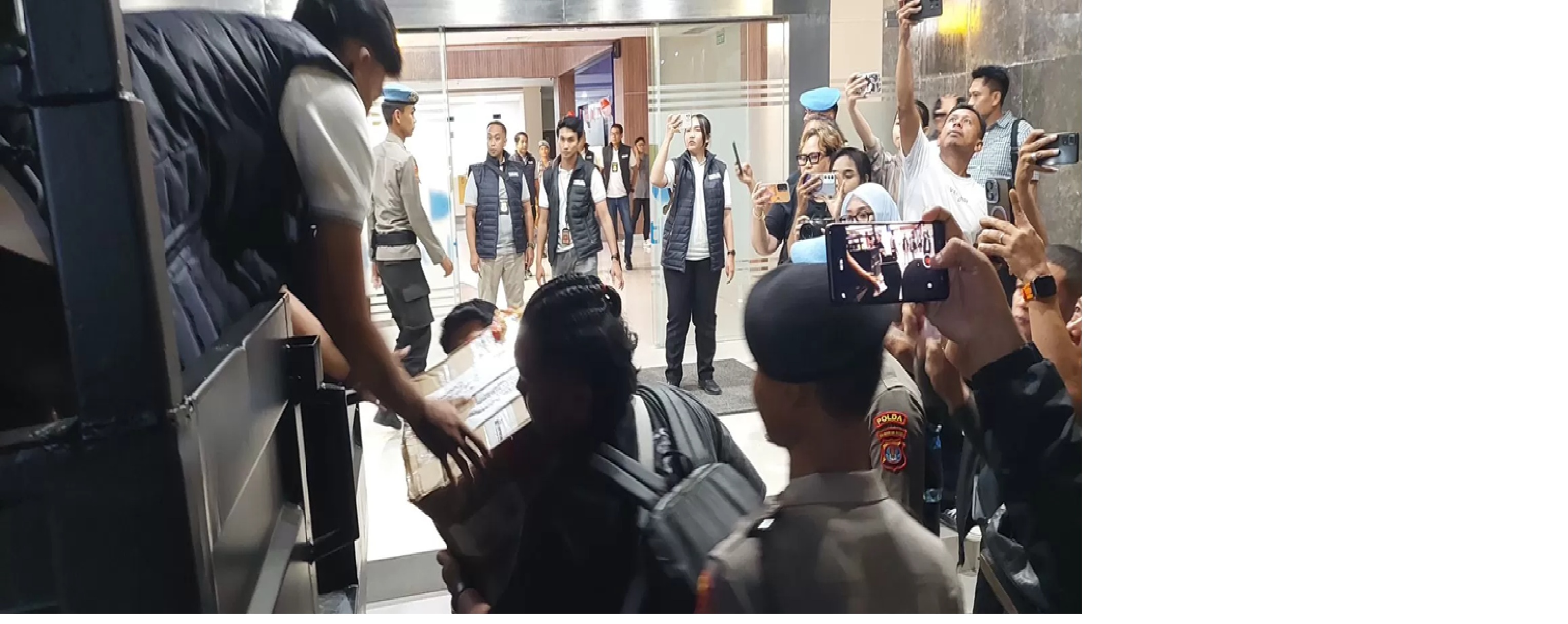 DIAMANKAN : Sebanyak 30 dus dokumen diamankan Ditreskrimsus Polda Kaltara.