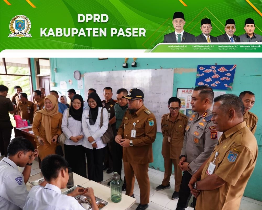 Anggota DPRD Paser Nurhayati saat menghadiri kegiatan launching Makan Bergizi Gratis di SMP 2 Tanah Grogot, Selasa (19/8/2025).