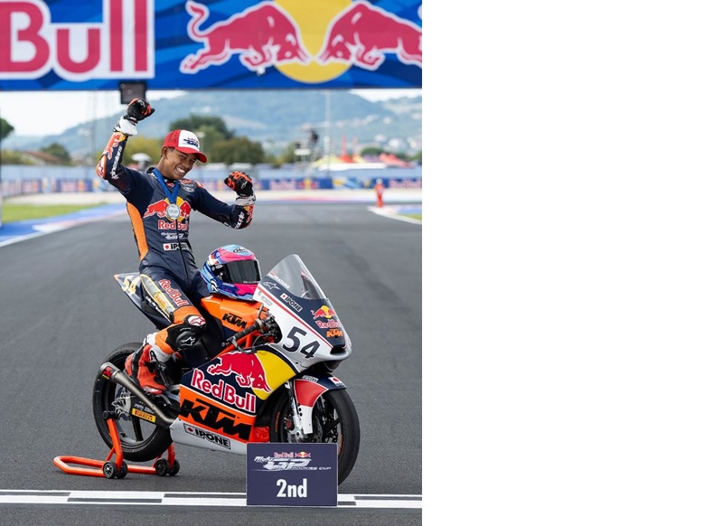 Veda Ega Pratama menjadi runner-up Red Bull Rookies Cup 2025