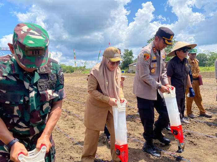KOMITMEN KEMBANGKAN DAERAH: Pemerintah Kabupaten Berau berkomitmen membangun daerah dengan ragam kekayaan alam yang dimiliki untuk kemakmuran masyarakat.