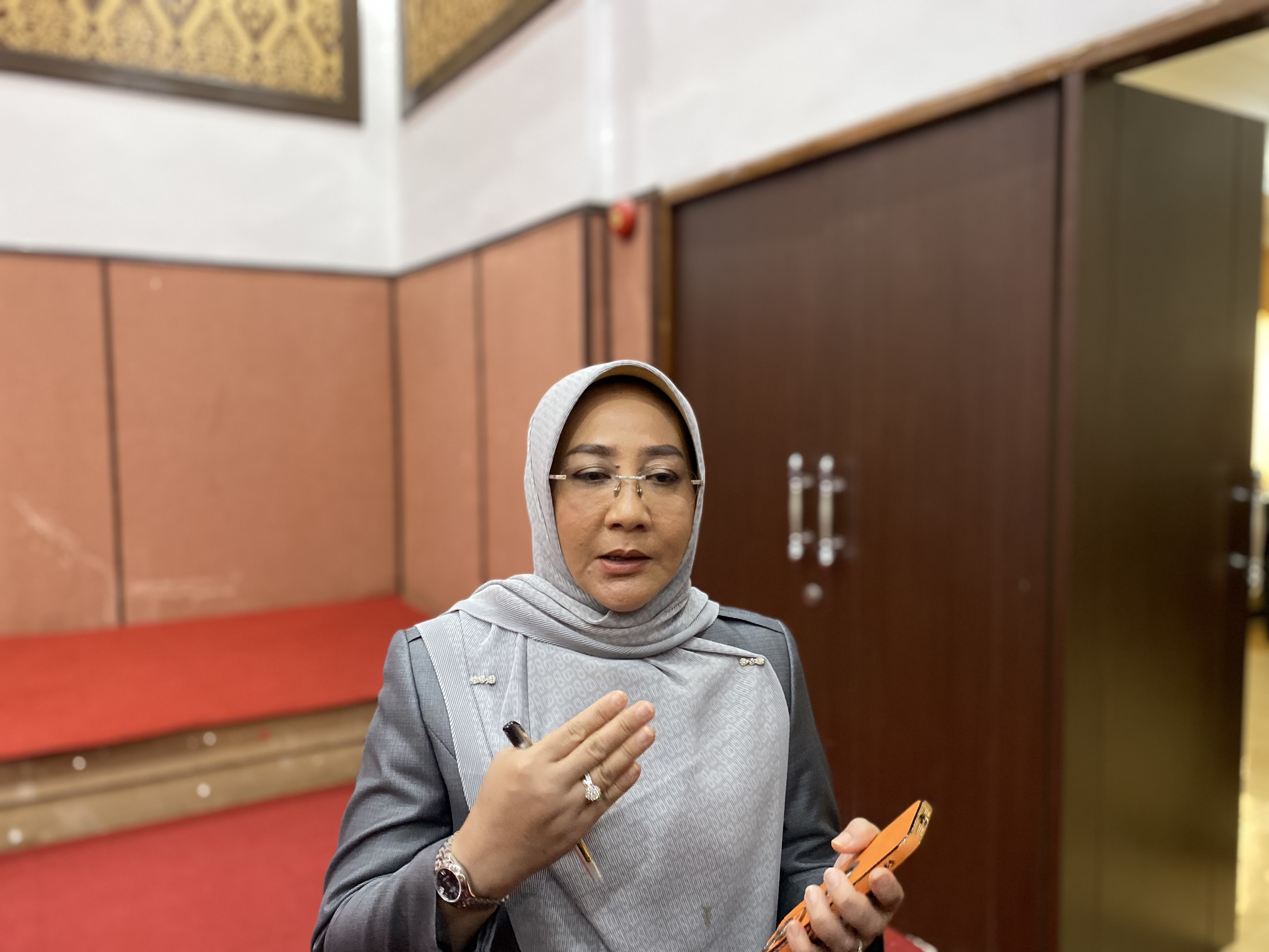 Sri Juniarsih Mas