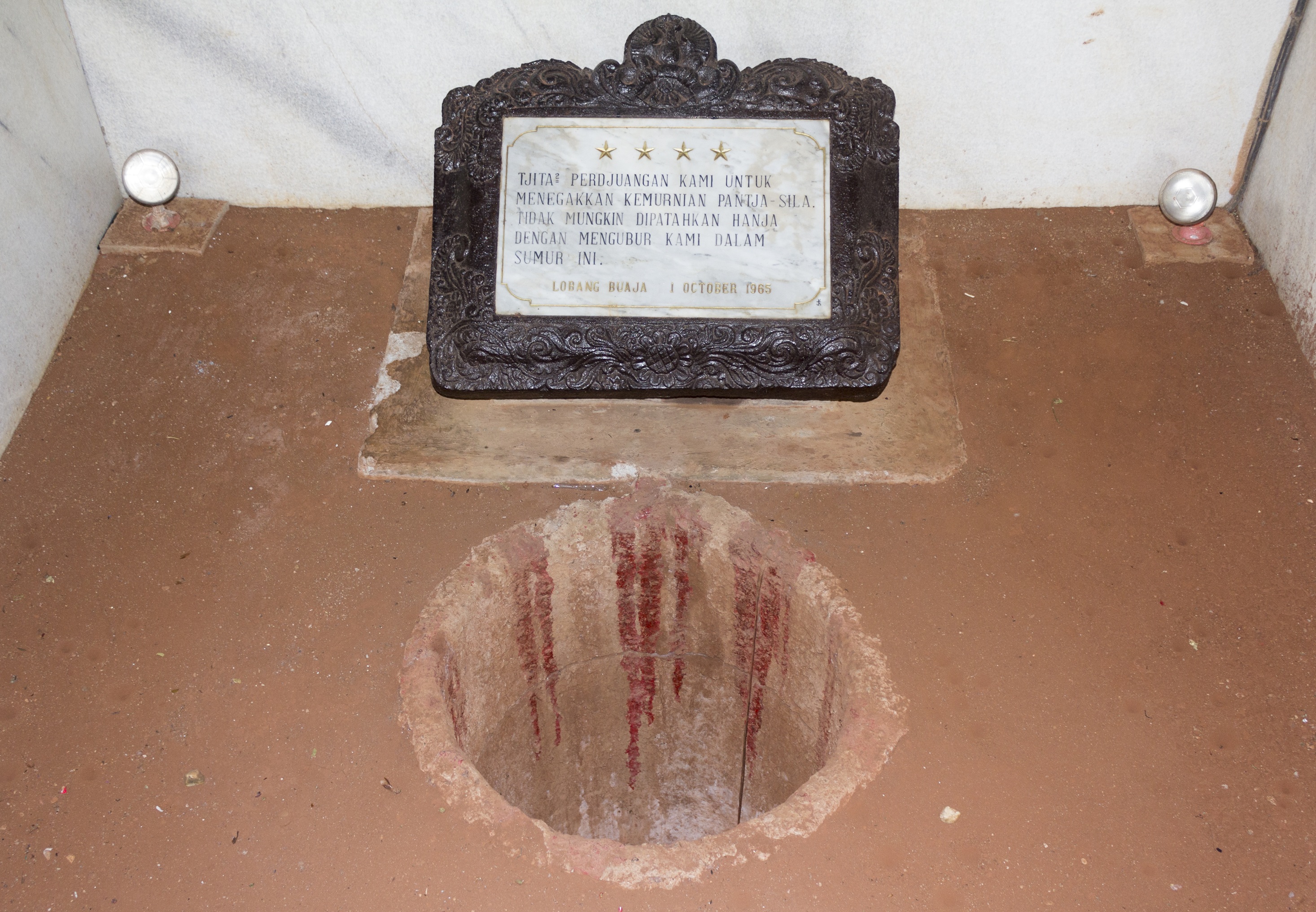 Sumur maut di Lubang Buaya, tempat para pahlawan revolusi dikubur usai dibunuh. (IST)