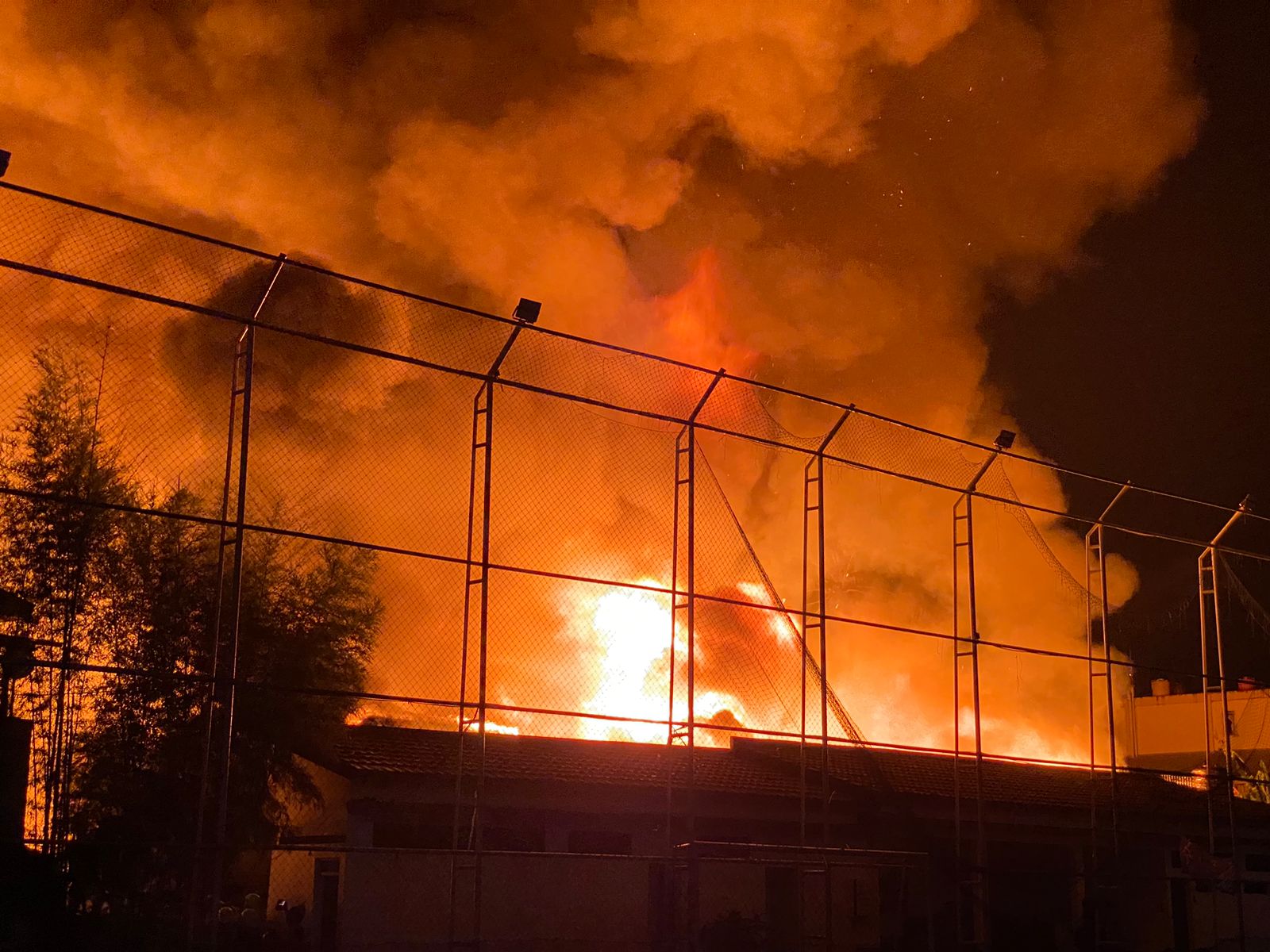 Kebakaran di Gang Selamat.