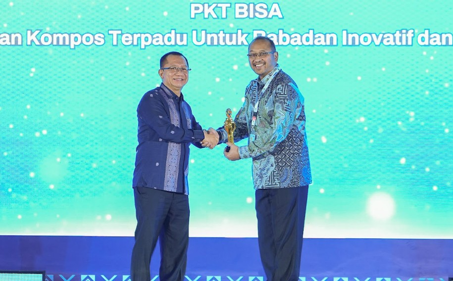 Penghargaan ini melihat kiprah Pupuk Kaltim dalam memperkuat kapasitas ekonomi masyarakat pedesaan, melalui pengelolaan potensi lokal yang berkelanjutan pada program PKT BISA.