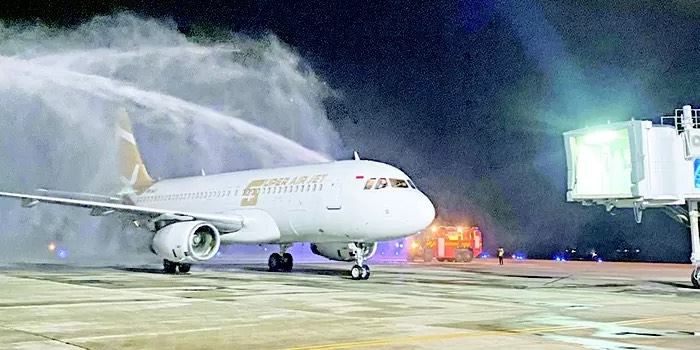 BERTAMBAH: Sebelumnya ada rute Berau-Surabaya, Super Air Jet kini juga melayani rute penerbangan Berau-Balikpapan dengan pesawat besarnya.