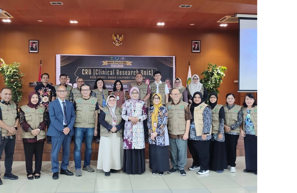 Tim CRU RSUD AWS yang siap memperkuat peran sebagai rumah sakit pendidikan dan pusat riset klinis yang unggul hingga tingkat internasional.