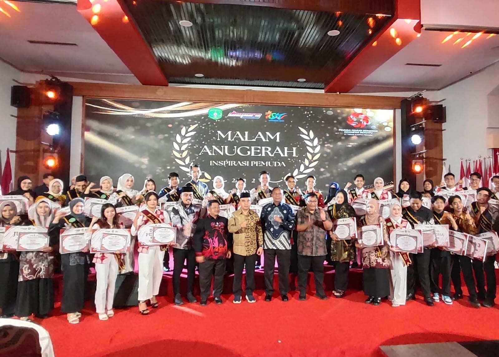Malam Anugerah Pemuda Kutai Kartanegara Tahun 2025 (Elmo/Prokal.co)