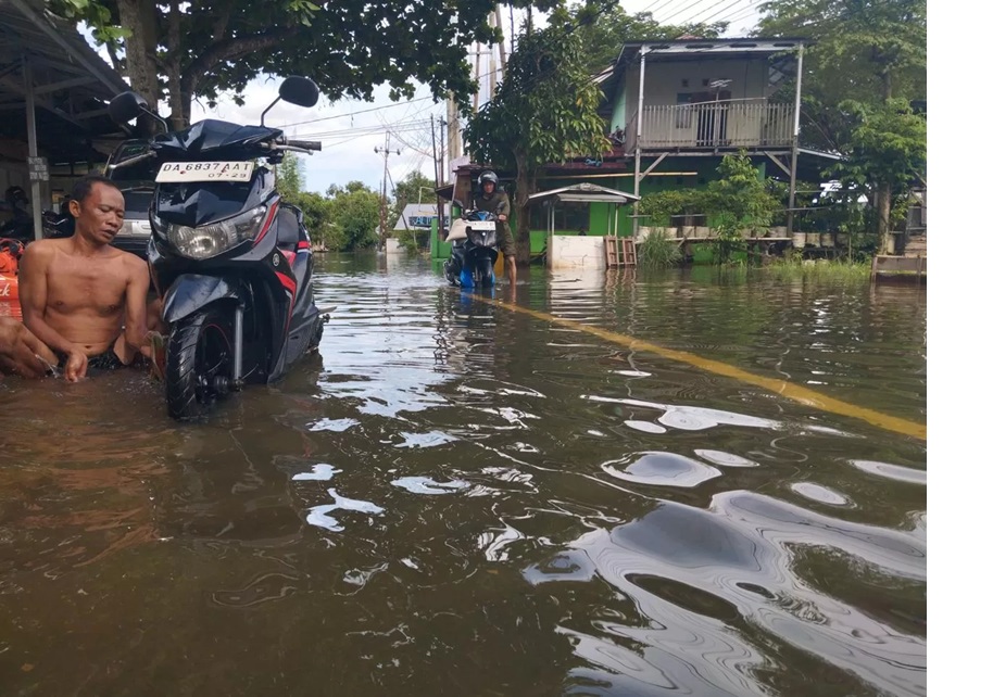 BANJIR: Curah hujan yang mulai meningkat, berpotensi terjadinya banjir seperti tahun lalu.