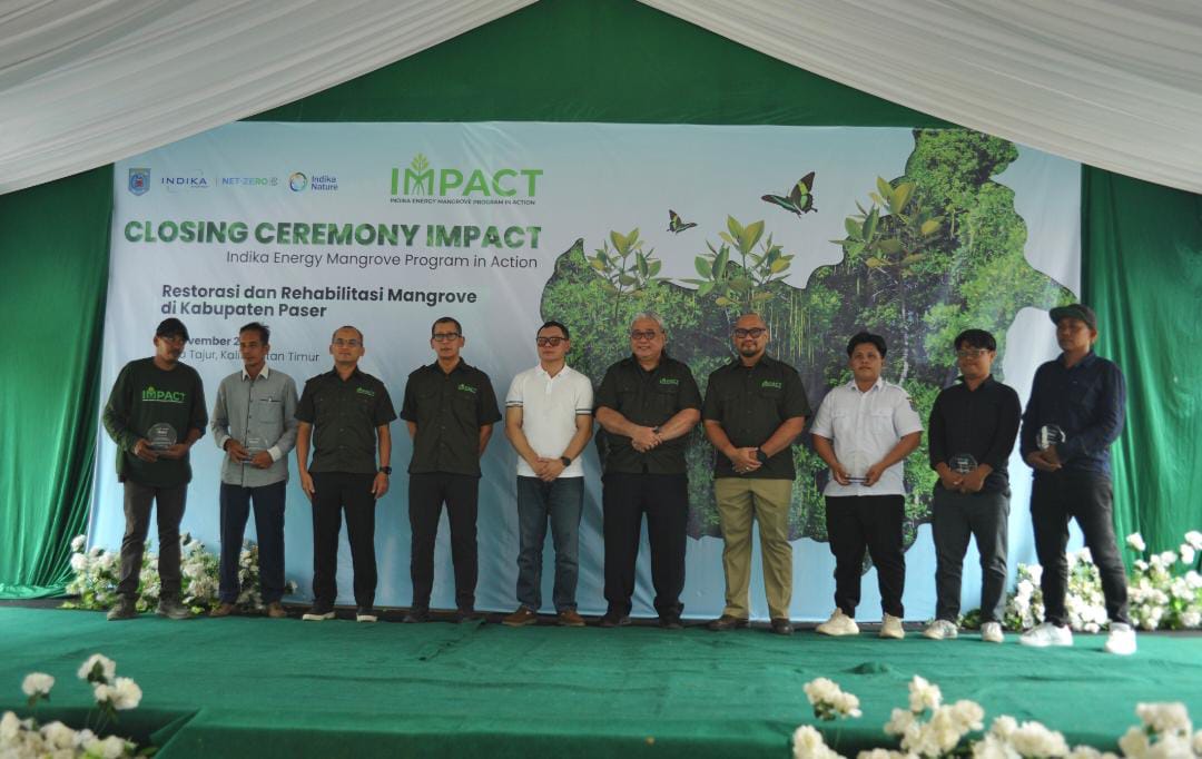 Bupati Paser dr Fahmi Fadli didampingi jajaran manajemen Indika Energy.