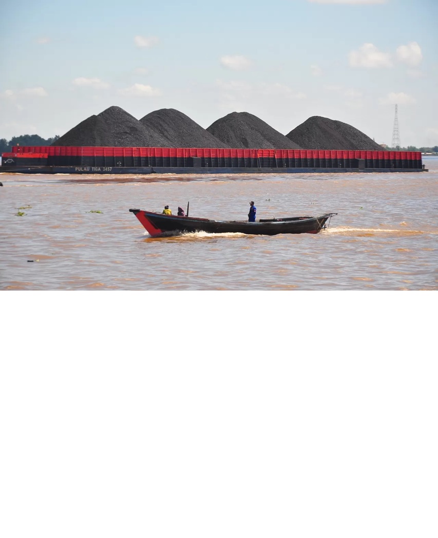 MELINTAS: Perekonomian Kalsel masih sangat ketergantungan pada tambang batu bara.